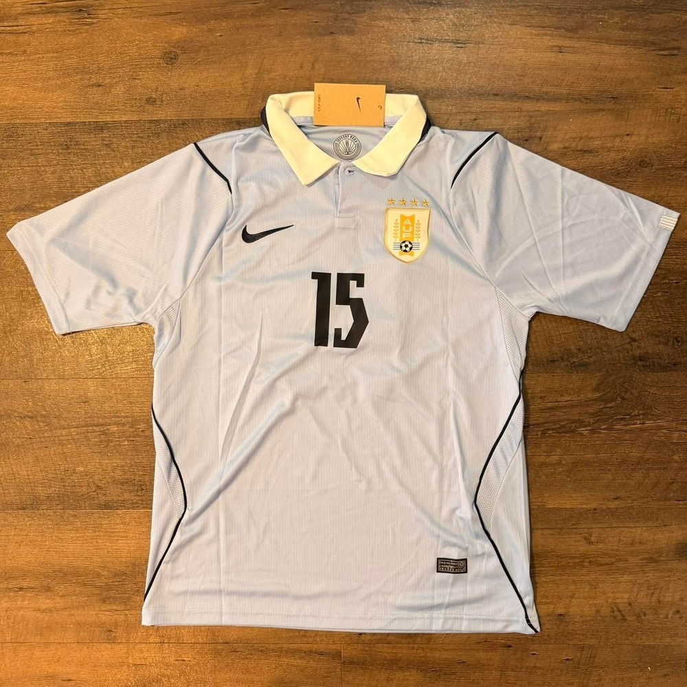 Valverde 15 Uruguay home kit soccer jersey Fan Version Brand new with tag Size S